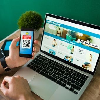 Ilustrasi belanja online. 