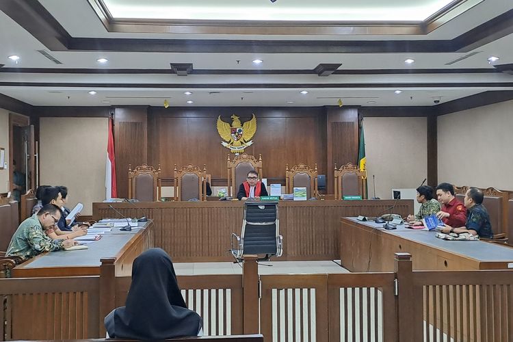 Hari Ini, Lodewyk Pusung Bakal Muncul di Sidang Luruskan Pengadaan BGN