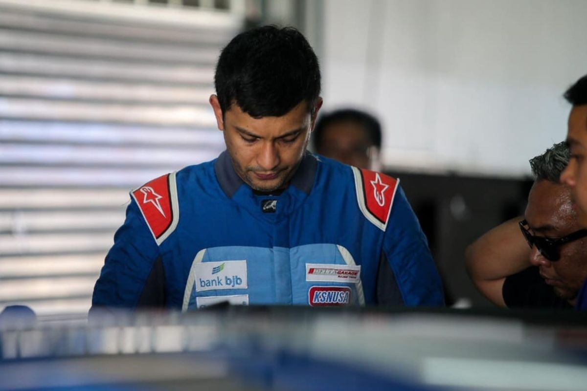 Pebalap Umar Abdullah yang akan tampil di FIA Motorsport Games 2024.