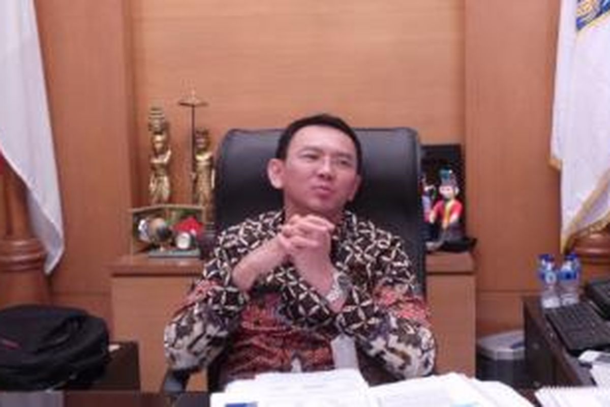 Gubernur DKI Jakarta Basuki Tjahaja Purnama, di Balai Kota, Jumat (10/4/2015). 