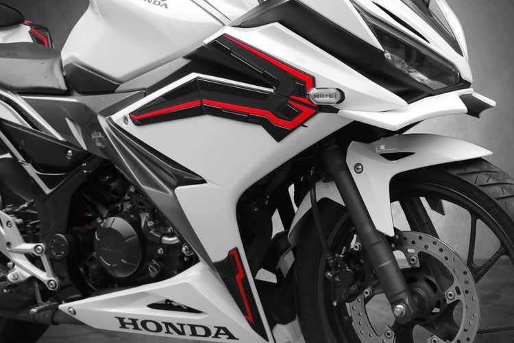 Body Protector CBR150R Hayaidesu