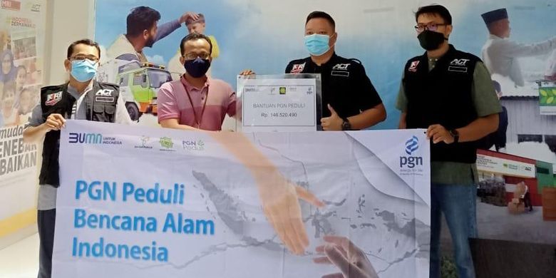 PGN bekerja sama dengan ACT untuk menyalukan bantuan kepada korban gempa bumi di Sulawesi Barat (Sulbar) dan korban banjir di Kalimantan Barat (Kalbar), Jumat (29/1/2021). 
