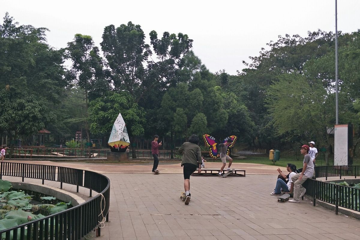 Taman Lembah Gurame, Pancoran Mas, Depok, Selasa (7/5/2019).