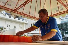 Pak Tomo, Marbut yang Riang Gembira Beribadah dan Bekerja di Masjid Raya Medan