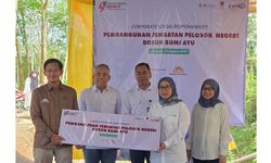 Buka Akses Warga Pelosok, Pasar Modal Hadirkan Jembatan Pelosok Negeri di Lampung