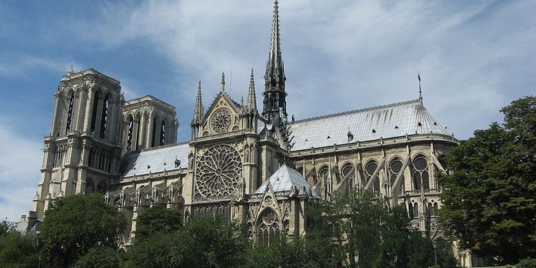 Notre Dame Simbol Intelektualitas Perancis Halaman All Kompas Com