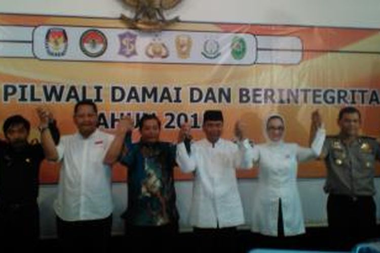 Deklarasi pemilu damai pilwali Surabaya tanpa kehadiran Risma