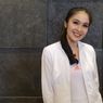 Sandra Dewi dan Tantangan MengASIhi Dua Bayi