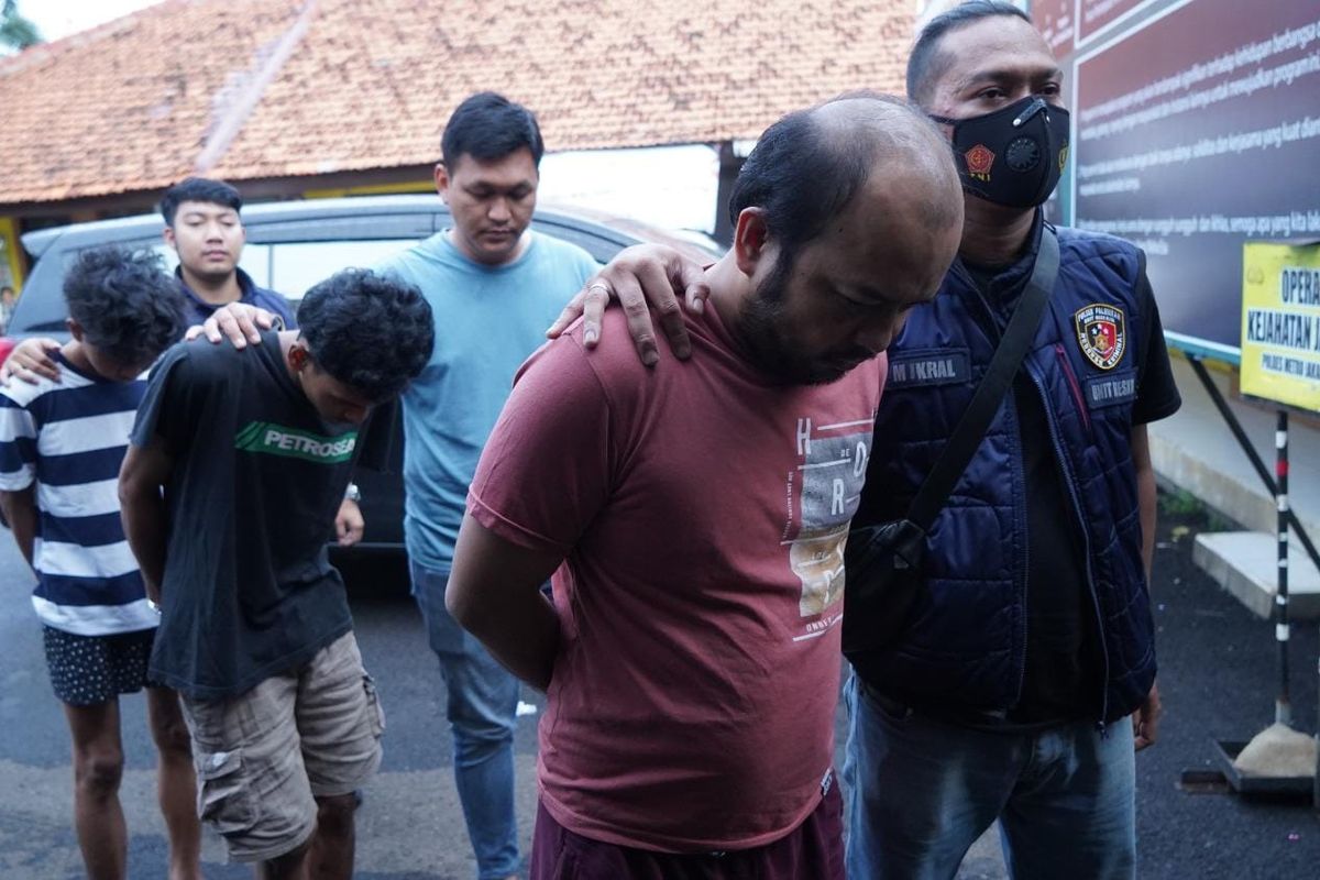 Tiga Polisi Gadungan di Jakbar Sudah 30 Kali Peras Warga 