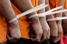 Asyik Linting Ganja di JPO Pontianak, 4 Pelajar SMA Ditangkap Polisi