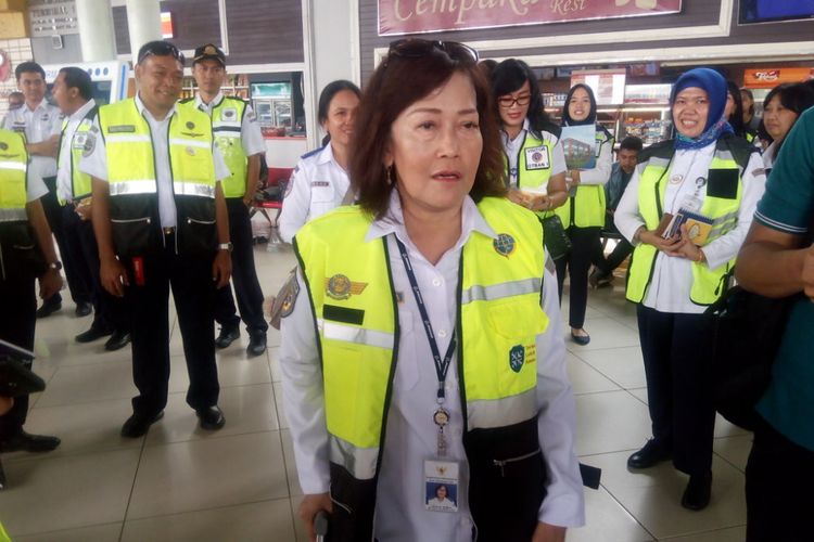 Dirjen Perhubungan Udara Kementerian Perhubungan (Kemenhub), Polana B. Pramesti di Terminal 3 Bandara Soekarno Hatta, Tangerang Banten, Minggu (10/2/2019).