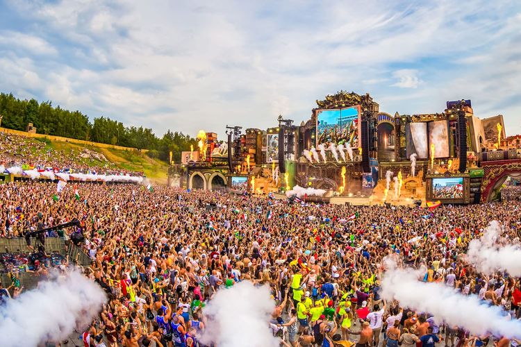 Gelaran Tomorrowland 2019, dihadiri sekitar 400.000 pencinta musik EDM dari seluruh dunia.