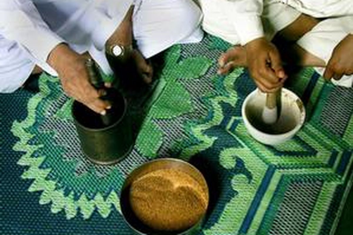 Pengobatan tradisional Ayurveda.  