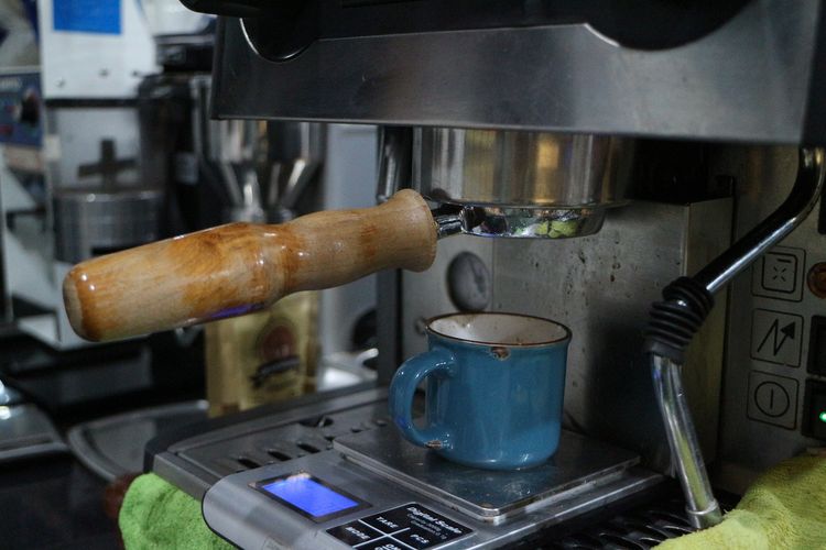 proses espresso untuk biji kopi robusta wine process dari kopi kampoeng genting