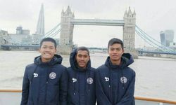Dua Pemain Sepak Bola Asal Purwakarta Ikut Berlatih di Inggris