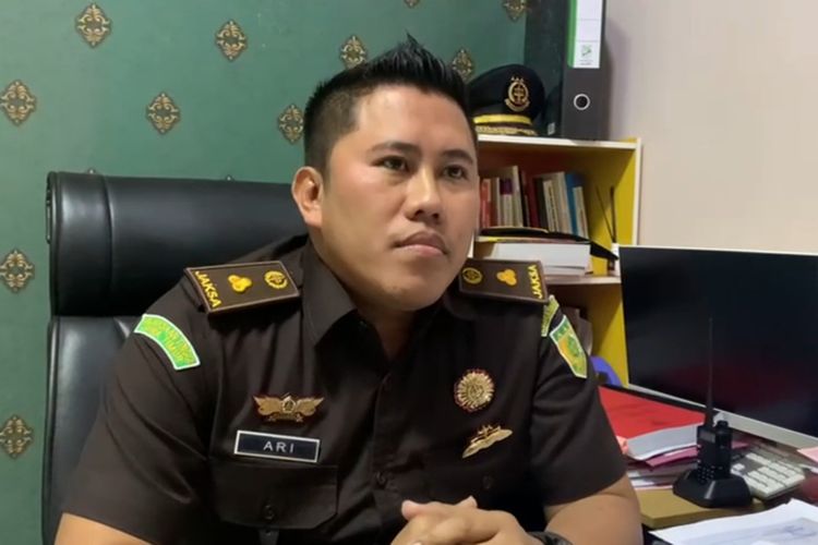 Kepala Seksi Pidana Khusus Kejaksaan Negeri Kabupaten Madiun, Ario Wibowo