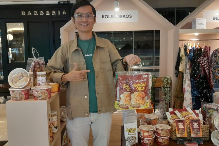 Muhamad Amirul Muminin, Owner Kolaboraos, UMKM Makanan, di Pameran Jakpreneur Grand Indonesia