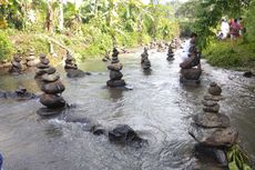 Pembuat Tumpukan Batu di Sukabumi Akan Diberi Penghargaan