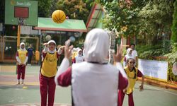 'Sun Life Volunteer Day' Berikan Edukasi dan Akses Olahraga untuk Generasi Sehat Indonesia