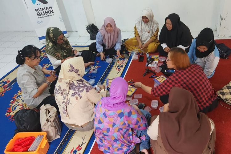 Inisiatif Pertamina: Pemberdayaan Perempuan dalam Inovasi Produk Ramah Lingkungan