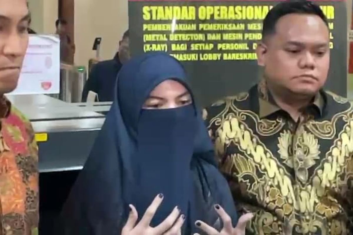 Wardatina Mawa Jalani Pemeriksaan 6 Jam di Bareskrim Terkait Dugaan Akses CCTV