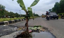 Perbaikan Jalan Rusak di Lampung Jadi Momentum Berantas ODOL