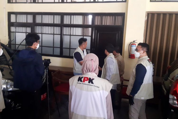 Kompleks Pemkab Klaten Digeledah KPK Usai OTT Hamenang, Ini 7 Ruangan yang Disasar
