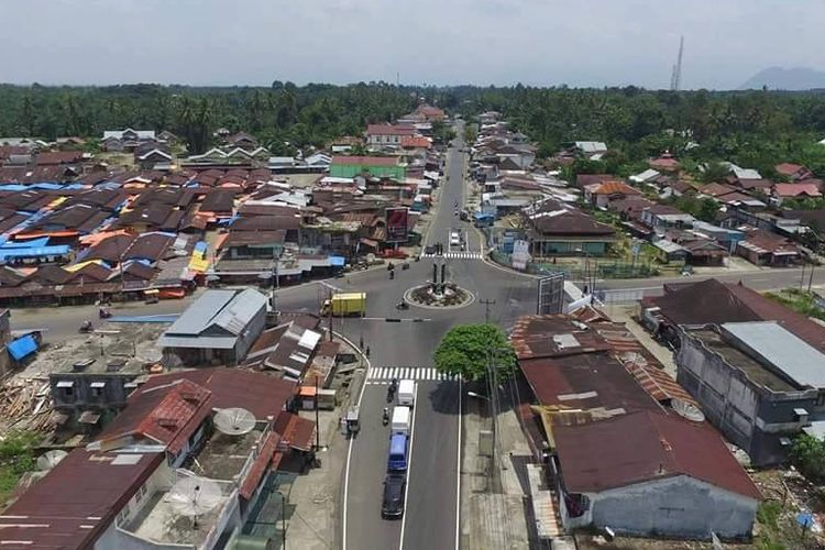 Kawasan Simpang Empat Pasaman Barat.