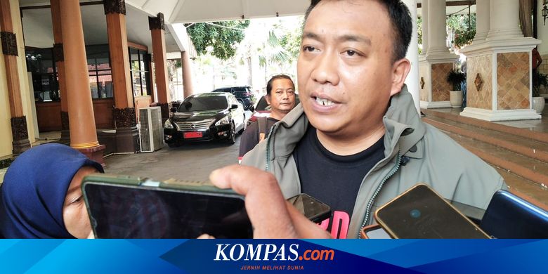 Profil Bupati Situbondo, Yusuf Rio yang Baru Raih Gelar S2 dari UI