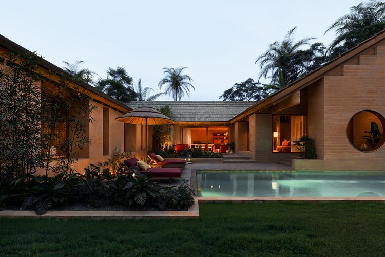 Benarkah Bali 
