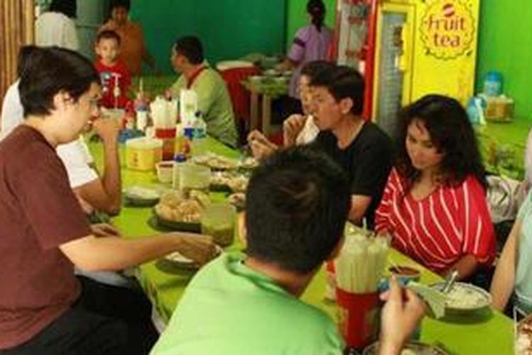 Soto Betawi H. Mamat di BSD.