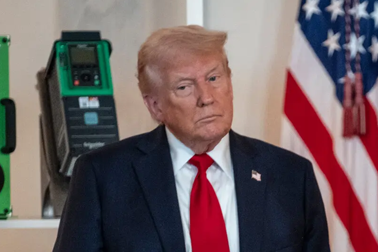 Hakim AS Perintahkan Trump Pulihkan Akses CNN, MS NOW, dan Politico ke Gedung Putih