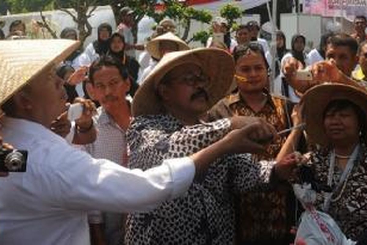 Kepala BNP2TKI Nusron Wahid meresmikan acara Jambore Buruh Migran Indonesia (BMI), di Universitas Negeri Jember, Selasa (24/11/2015).