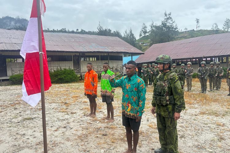 Tiga Eks Anggota TPNPB-OPM di Sinak Ikrar Setia ke NKRI