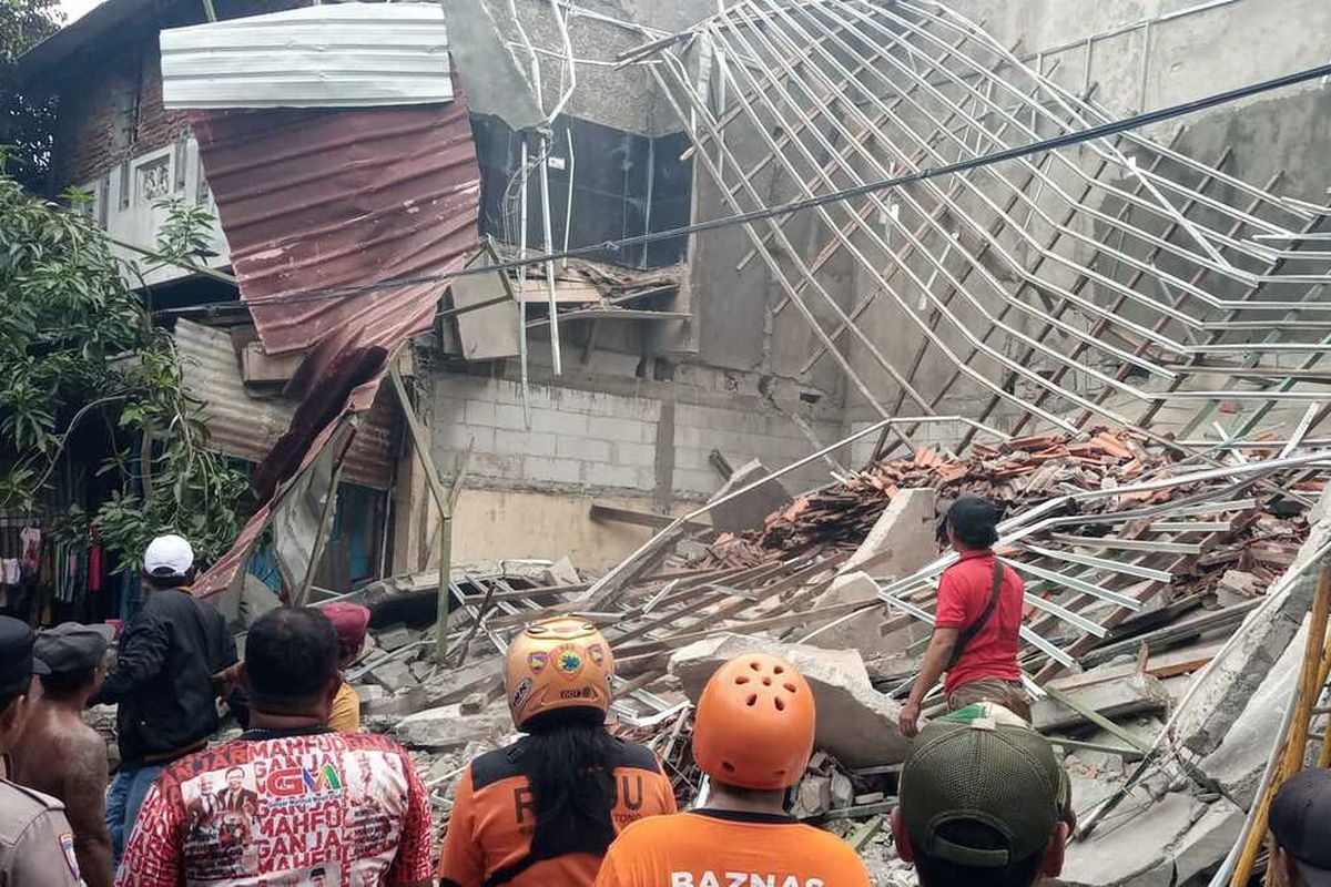 Penyebab Robohnya Bangunan Kios Besi di Solo, 1 Orang Meninggal Dunia