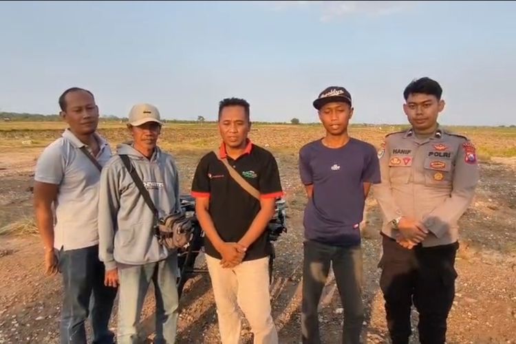 Mengakui Kesalahan, Pembuat Konten Petani Terbang Pakai Drone di Tuban Minta Maaf
