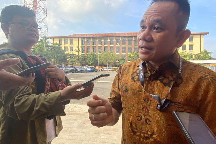 Ketua Bawaslu Lampung Iskardo P Panggar.