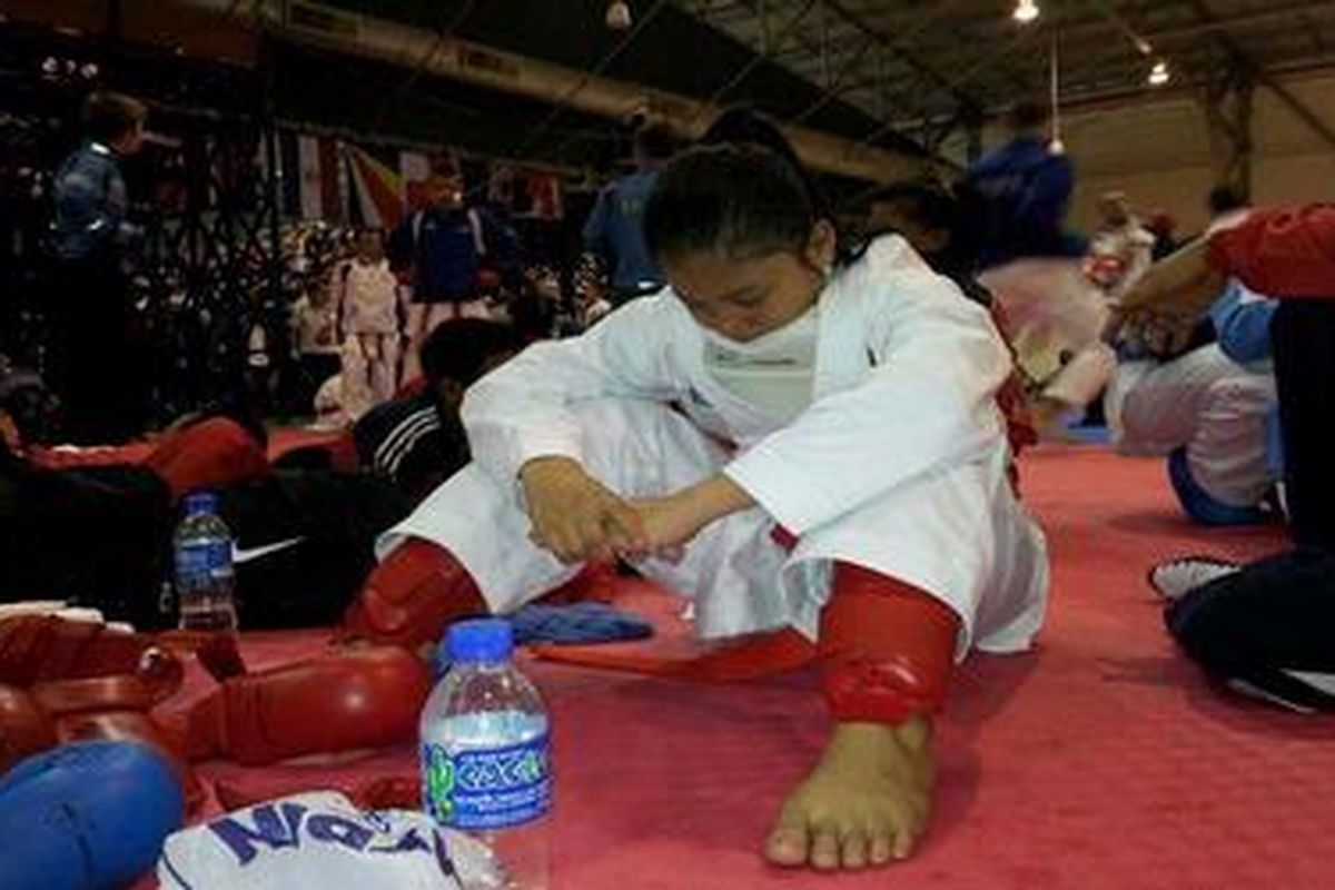 Maya yang tertunduk lesu setelah dikalahkan lawannya dari Italia, Perfetto.