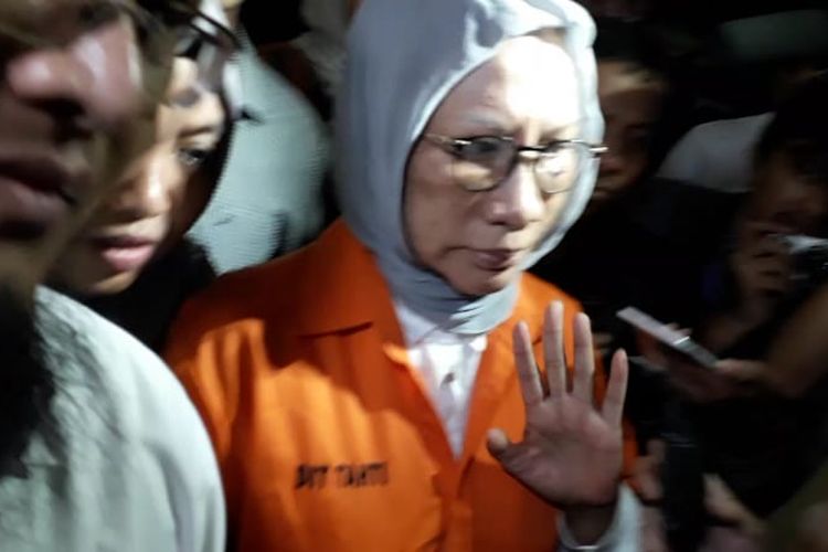 Aktivis Ratna Sarumpet ditahan, Jumat (5/10/2018).