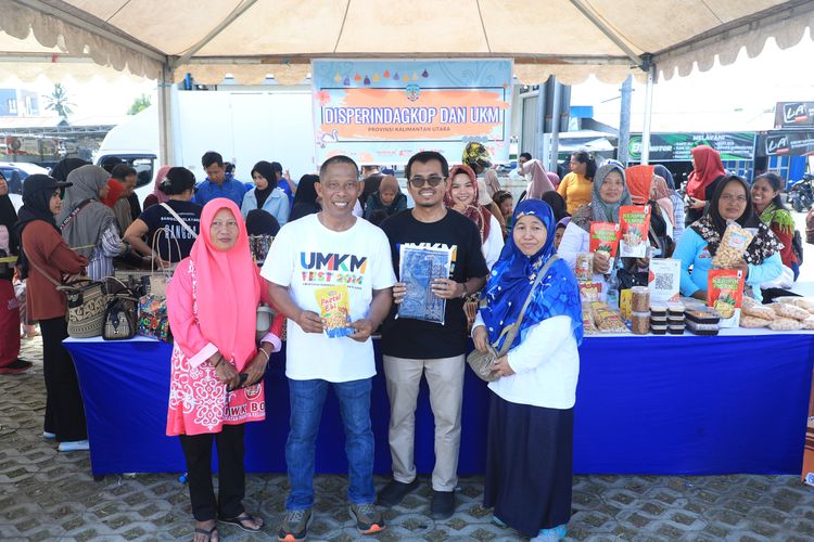 UMKM Fest Kemenkeu Satu Kaltara 2024 di area Tebu Kayan Tanjung Selor pada Minggu (8/9/2024).
