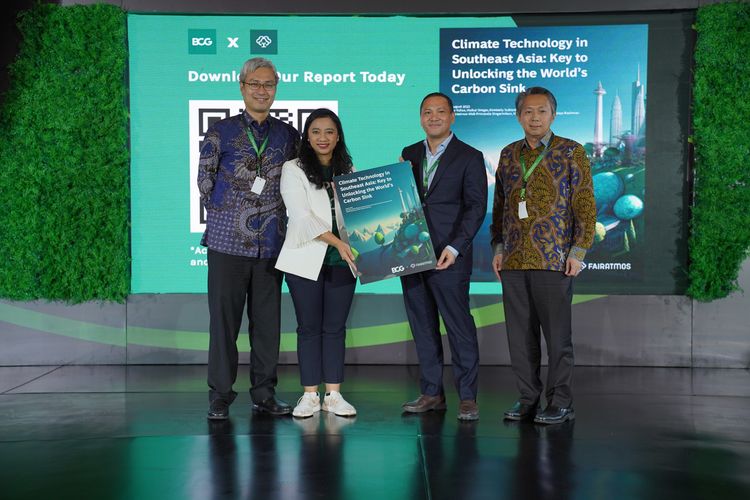 Peluncuran laporan bertajuk Climate Technology in Southeast Asia: Key to Unlocking the World?s Carbon Sink yang dibuat oleh Fairatmos dan Boston Consulting Group (BCG) di Dharmawangsa Hotel Jakarta, Kamis (10/8/2023).