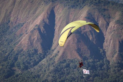 Desa Sembalun di Lombok Punya Aktivitas Wisata Paralayang