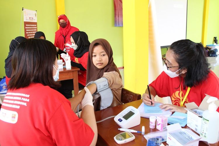 4 dari 10 Remaja Putri Menderita Anemia, FKUI Beri Edukasi Tangkal Anemia dan Cacingan