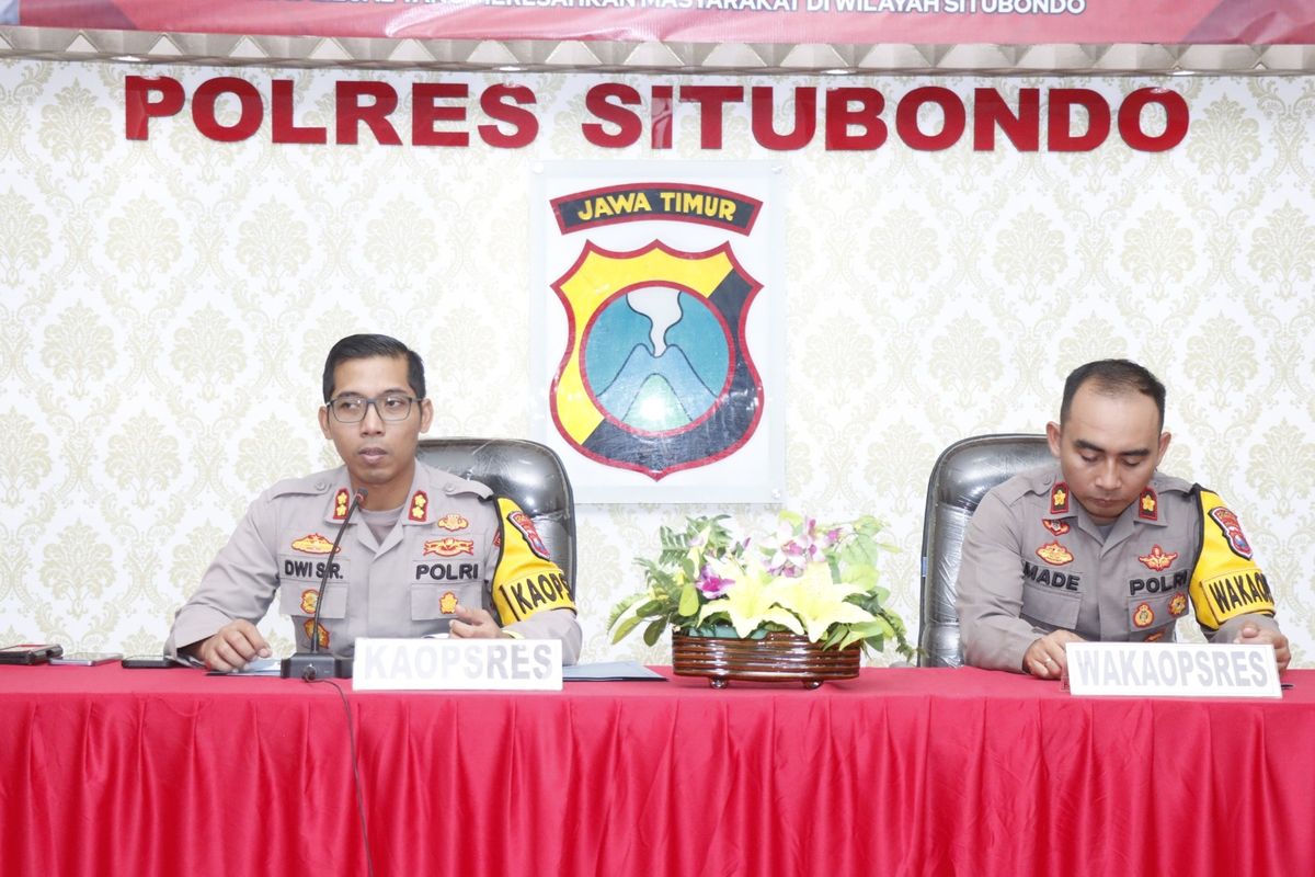 Foto: Polres Situbondo Polda Jatim melarang penggunaan petasan dan sound pengeras suara ketika momentum sahur berlangsung.