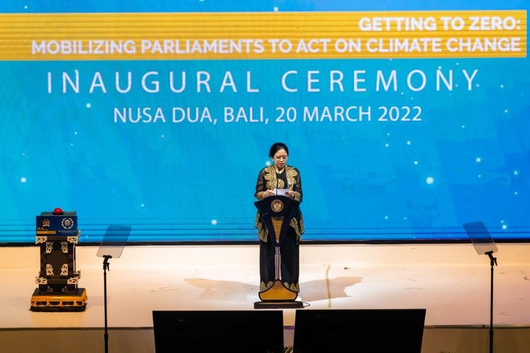 Puan Maharani bertemu dengan Parlemen Liga Arab dan Parlemen Bahrain di sela-sela acara IPU ke- 144, di Nusa Dua, Bali, Selasa (22/3/2022). 