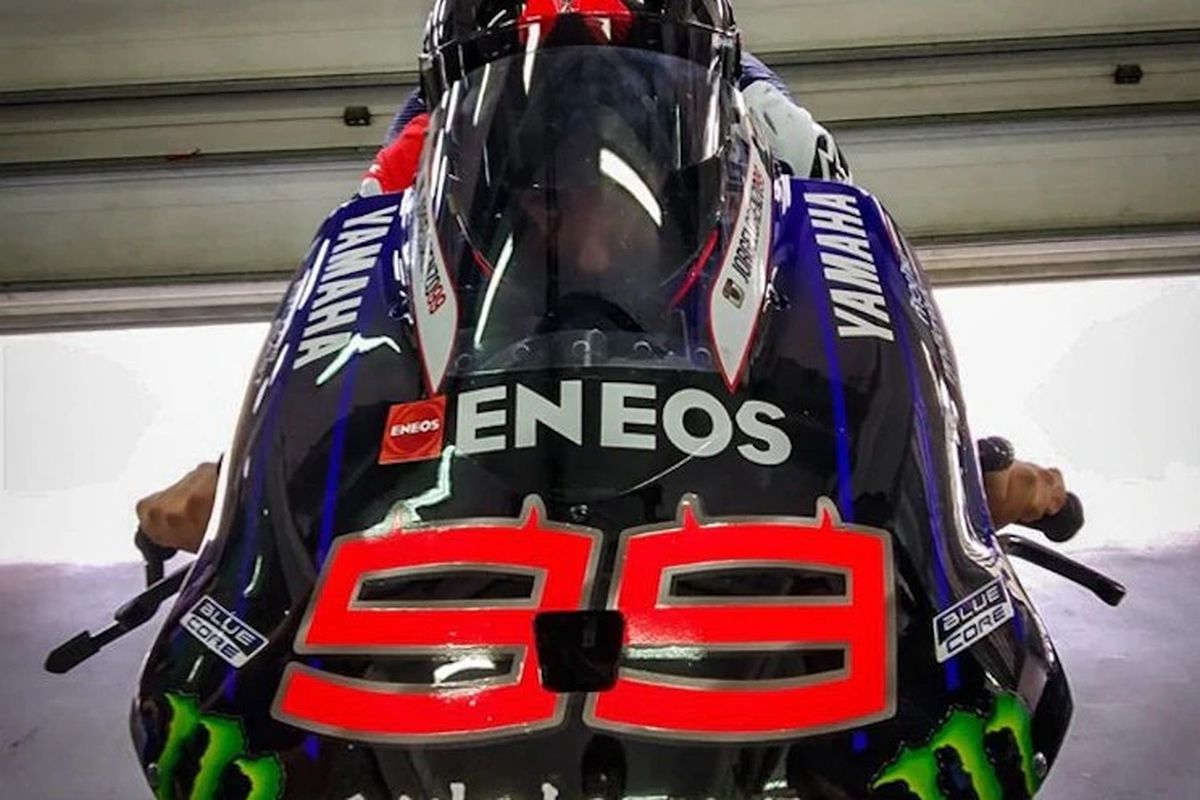 Penampilan pertama Lorenzo setelah kembali ke Yamaha.