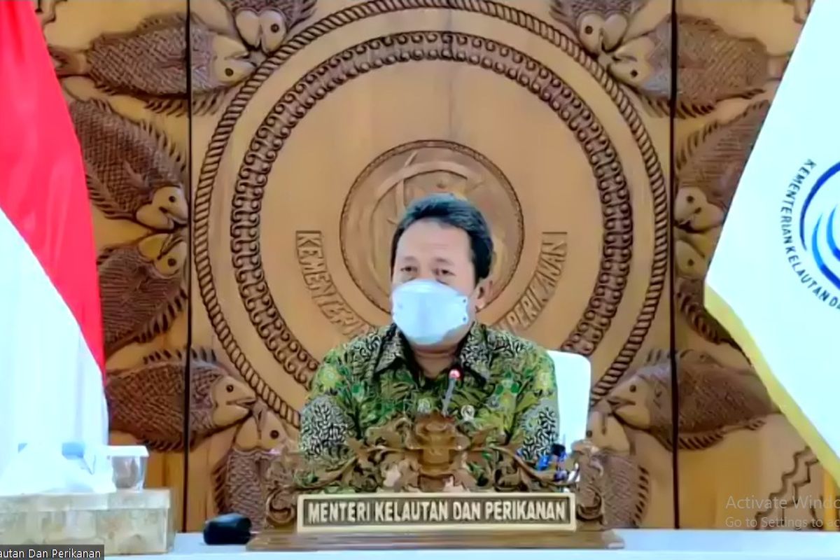 Menteri KP Sakti Wahyu Trenggono dalam ?Audiensi Menteri Kelautan dan Perikanan Bersama Lulusan Terbaik Satuan Pendidikan Tinggi Lingkup Kementerian KP Tahun 2021? di kantor Kementerian KP, Senin (30/8/2021).
