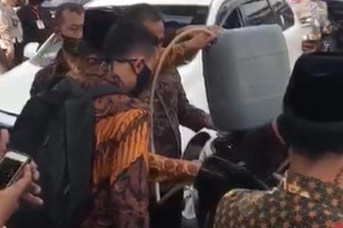 Viral, Video Mobil Wapres Isi Bensin Eceran di Pinggir Jalan, Ini Faktanya 