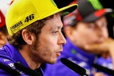 Rossi: Lorenzo atau Vinales, Sama Saja...