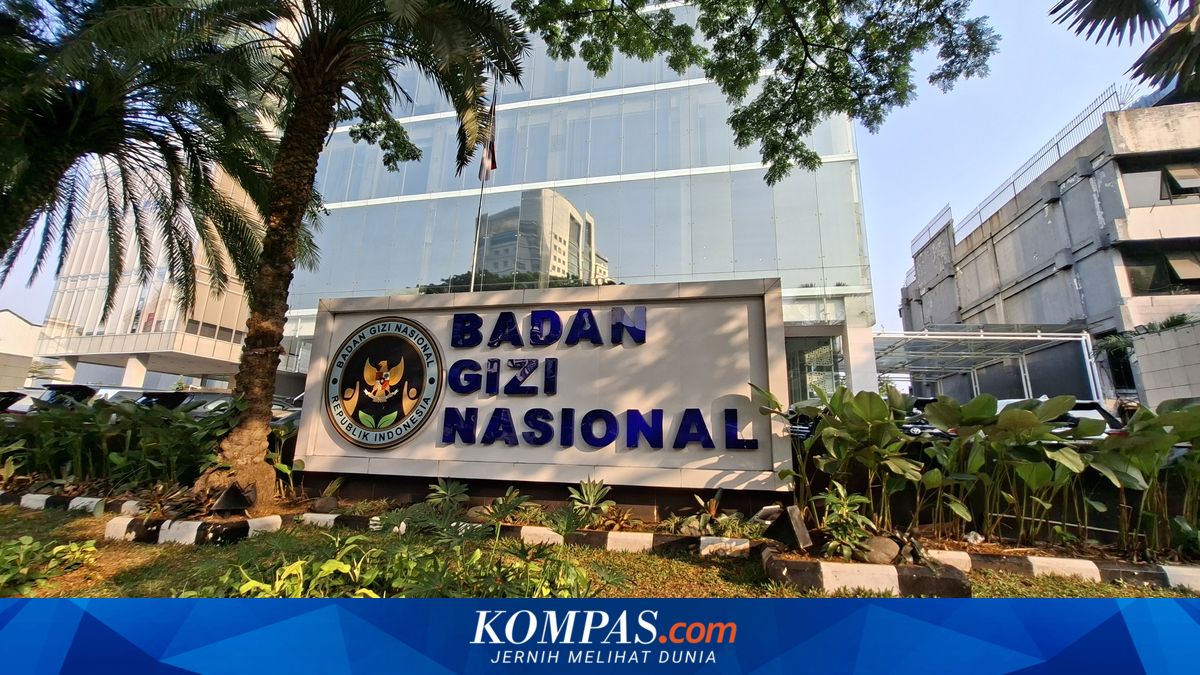 Kronologi Kaca di Kantor BGN Pecah, Panel Terlepas dari Ring Penyangga